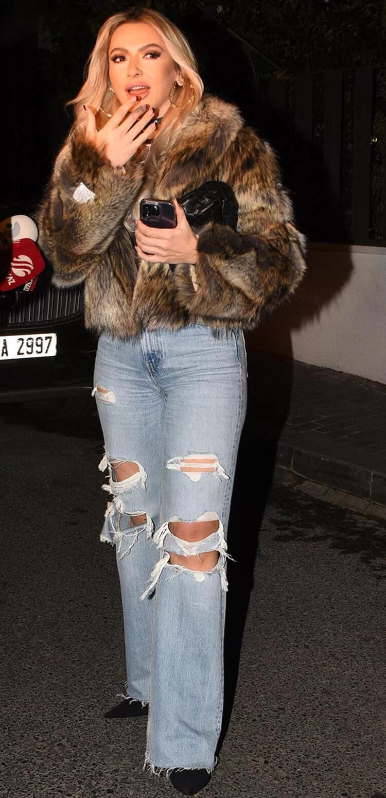Gerçek kürk giyen Hadise'ye hayvanseverlerden tepki yağdı 4