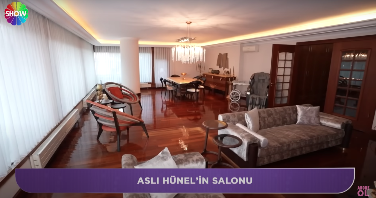 Aslı Hünel evinin kapılarını açtı... Avizenin fiyatı dudak uçuklattı 2