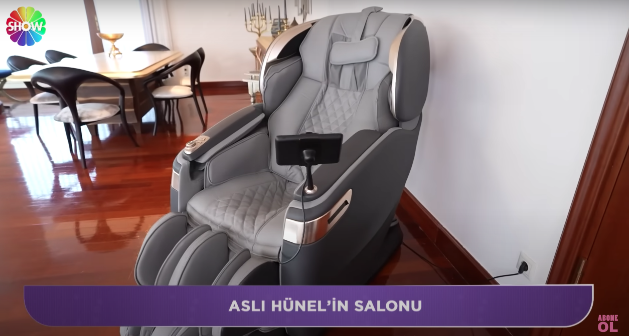 Aslı Hünel evinin kapılarını açtı... Avizenin fiyatı dudak uçuklattı 3