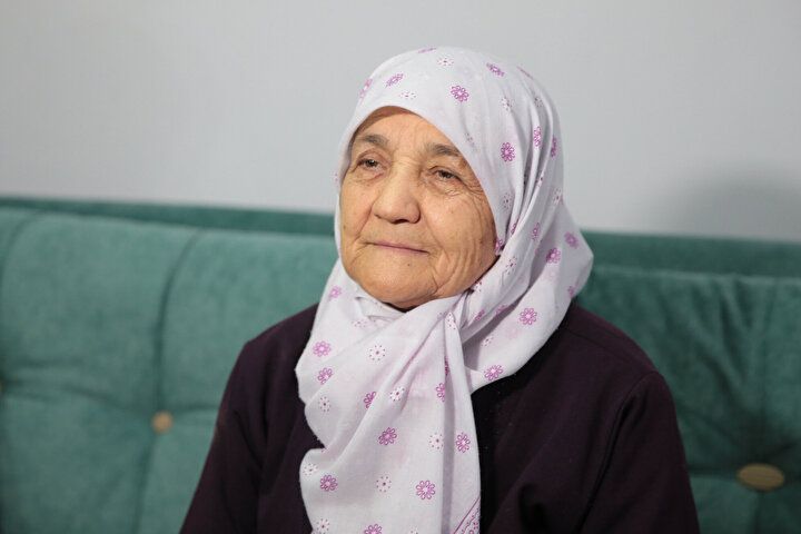 Cumhurbaşkanı Erdoğan selzede Zülfiye Nine'nin evine misafir oldu 7