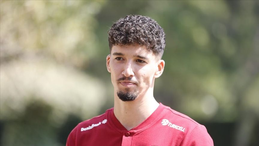 Altay'ın performansı sosyal medyada alay konusu oldu 2