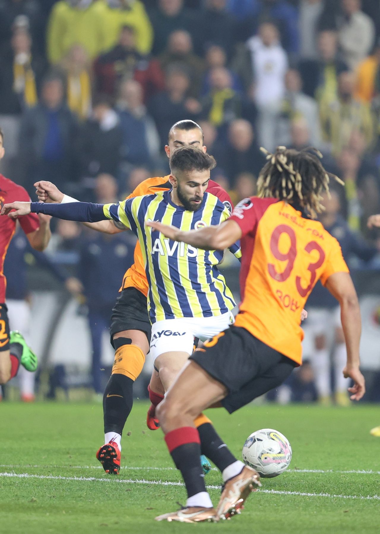 Dev derbiye damga vuran kareler 5