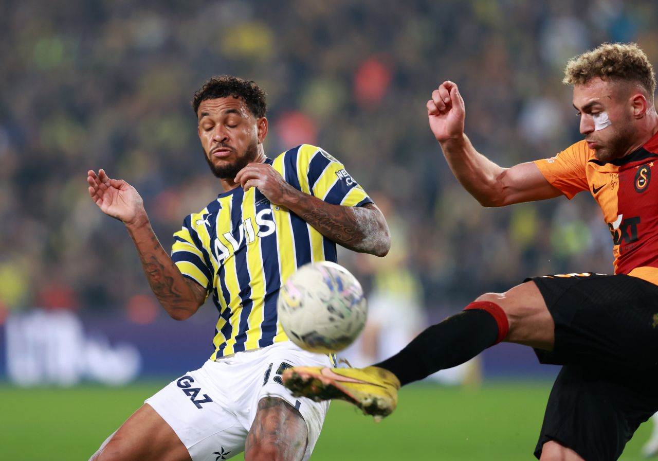 Dev derbiye damga vuran kareler 32