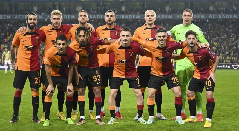 Fenerbahçe - Galatasaray derbisinde öne çıkan notlar! 2