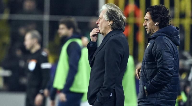 Fenerbahçe - Galatasaray derbisinde öne çıkan notlar! 6
