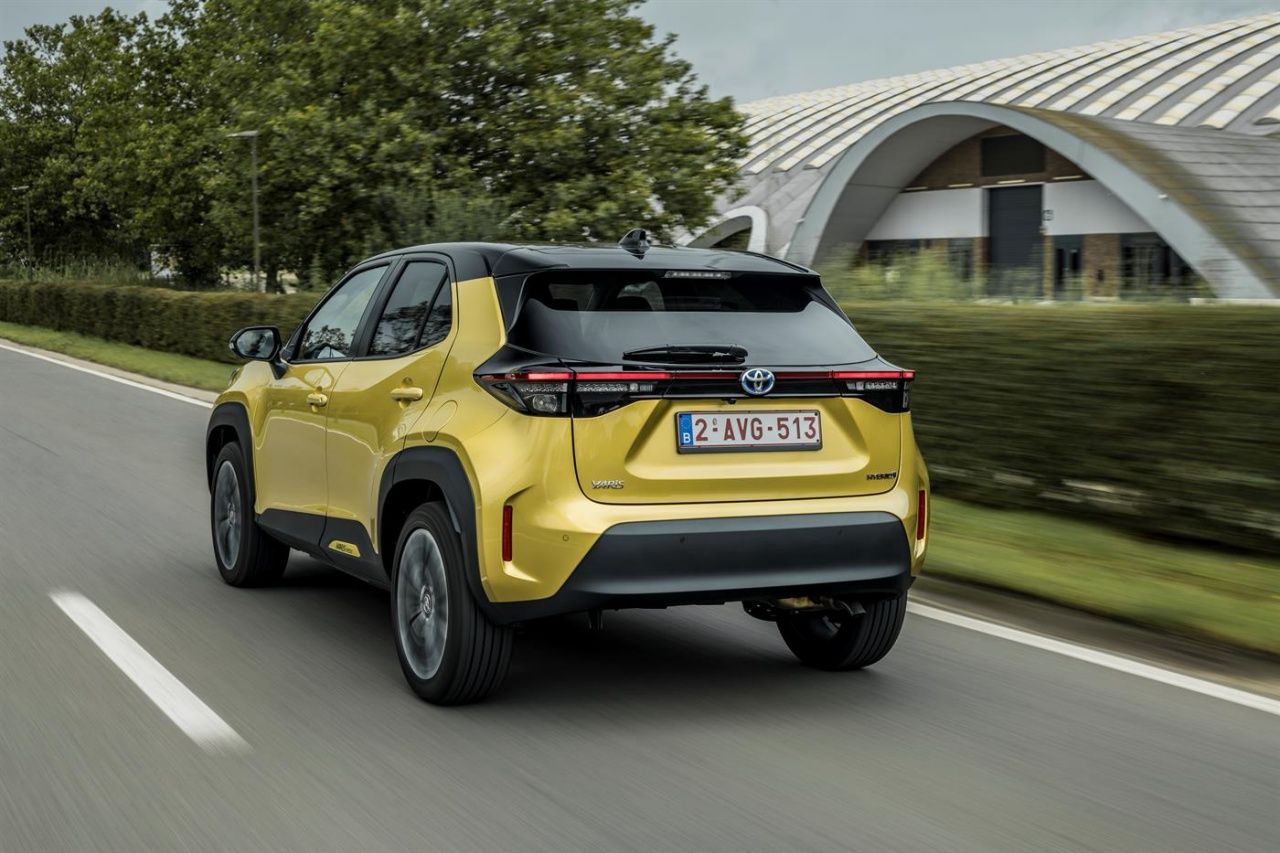 Toyota yeni fiyat listesini yayımladı! Güncel fiyatlar herkesi şaşırttı 3