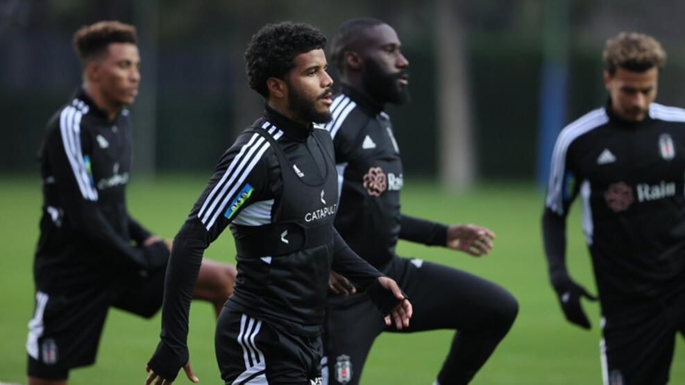 Beşiktaş kararını verdi! Valentin Rosier için resmi teklif... 6