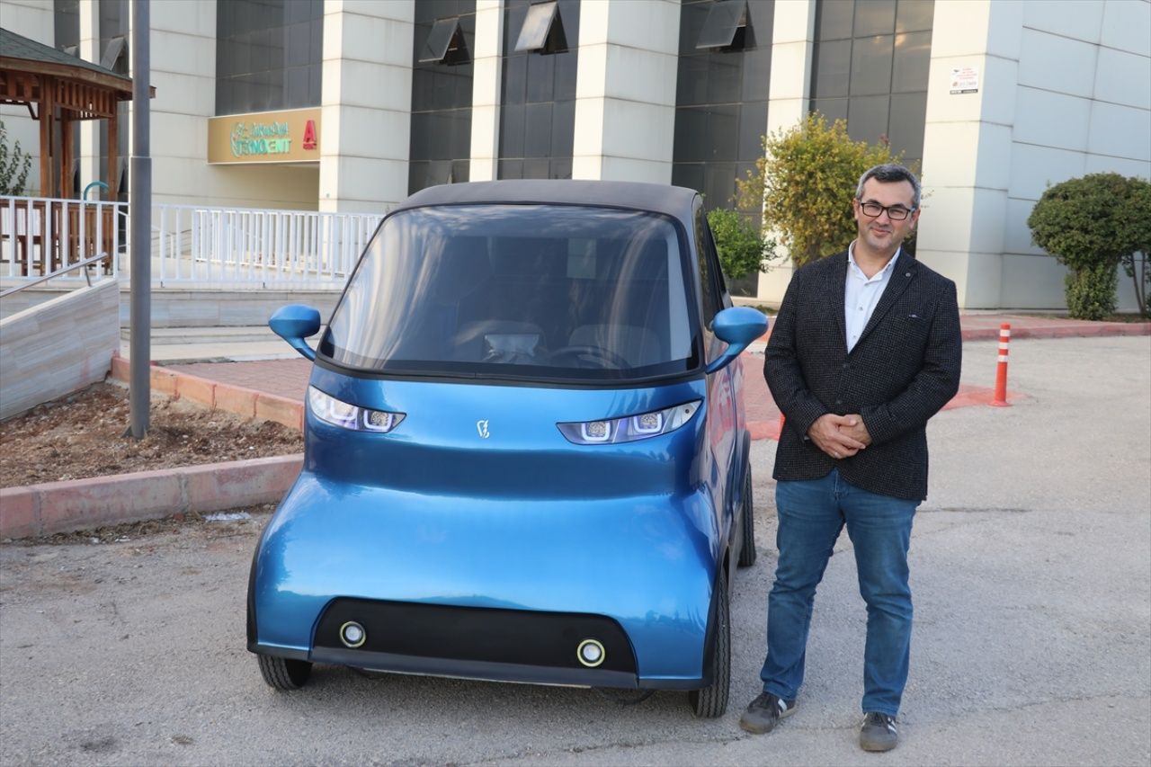 Türkiye’nin yerli elektrikli otomobili Ceryan ön siparişe açıldı 3