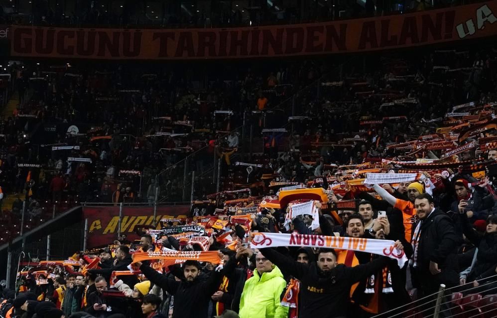 Galatasaray'a transfer yasağı cezası 3