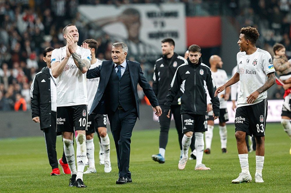 Wout Weghorst ve Şenol Güneş arasında dikkat çeken konuşma! 6