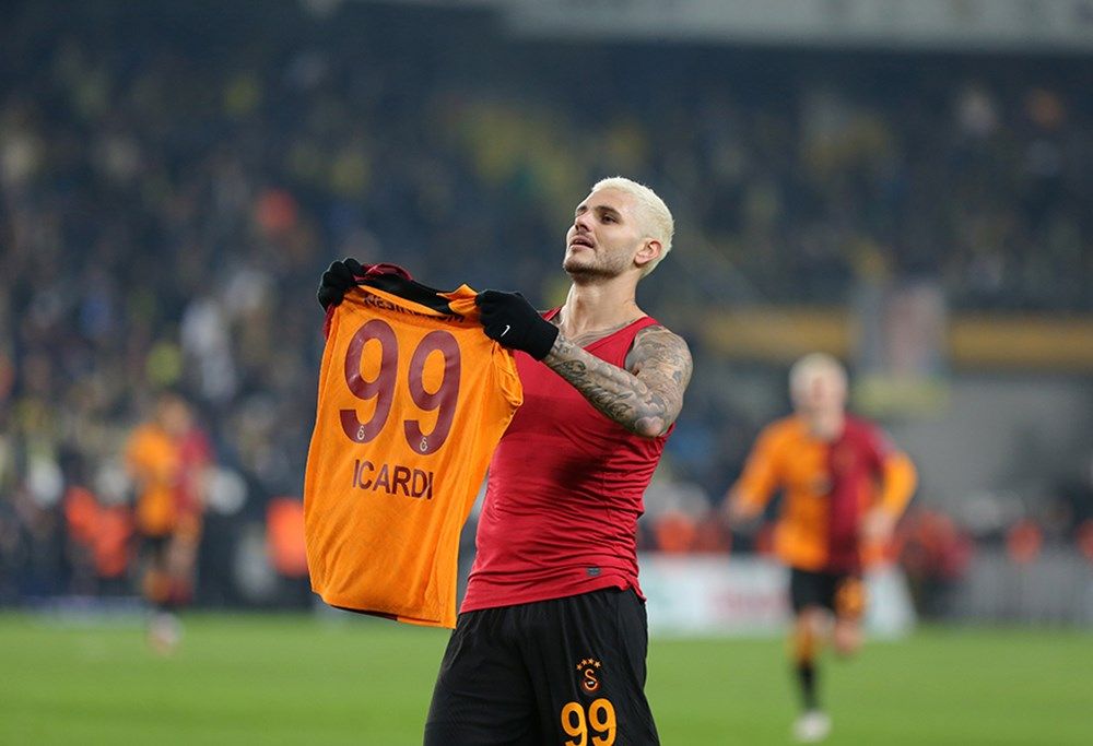 Galatasaray hamleyi yaptı! Yeni 'bayrak adam' Mauro Icardi... 2