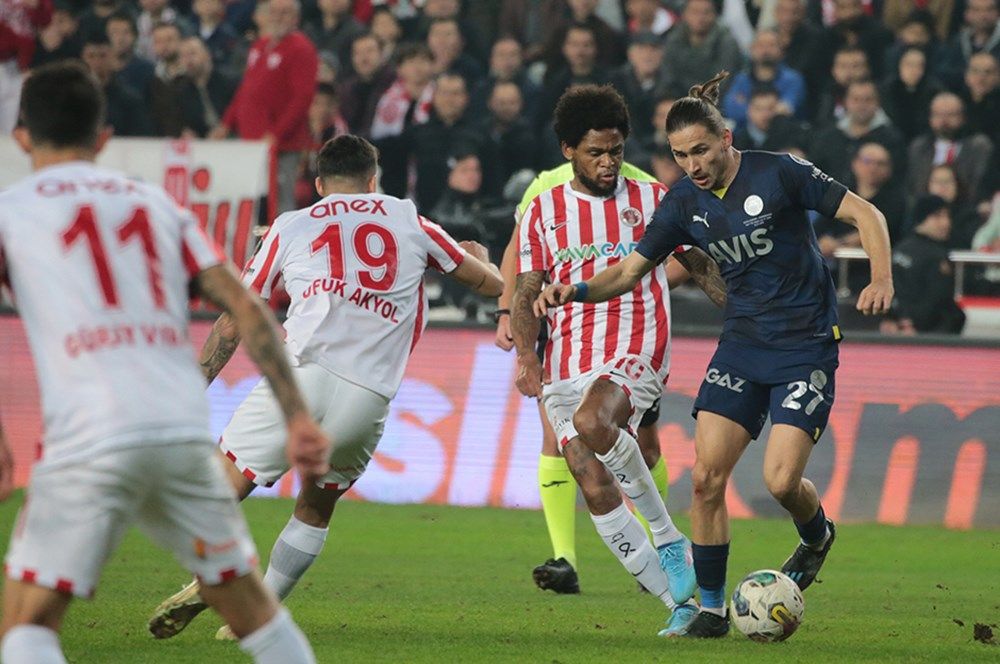 Fenerbahçe'de kritik görüşme! Masaya oturulacak... 2