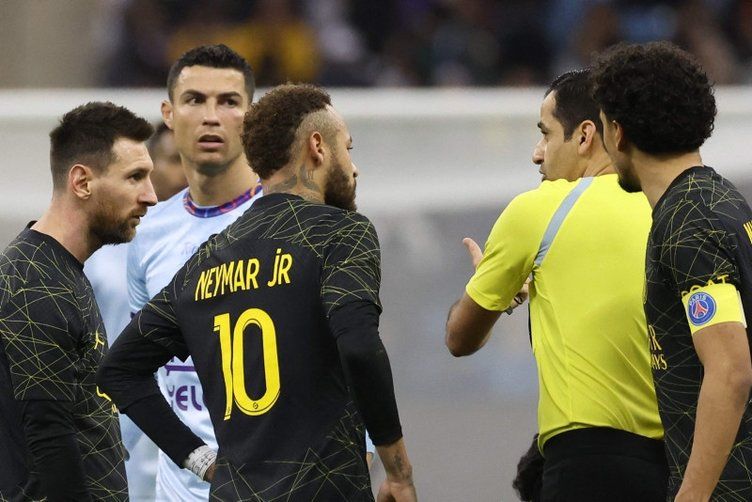 Ronaldo ve  Messi'den muhteşem düello! Al Nassr/Al Hilal Karması 4 - 5 Paris Saint Germain | Maç sonucu 2