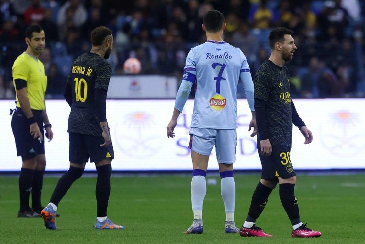 Ronaldo ve  Messi'den muhteşem düello! Al Nassr/Al Hilal Karması 4 - 5 Paris Saint Germain | Maç sonucu 4