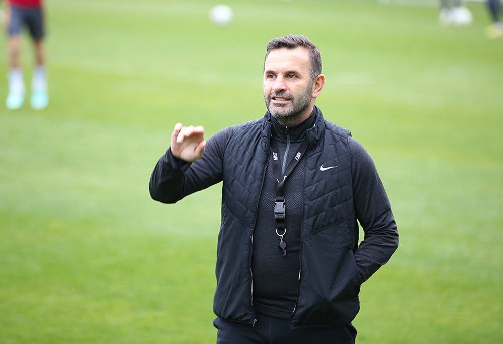 Galatasaray'a sürpriz golcü! O isim gidecek o isim gelecek... 6