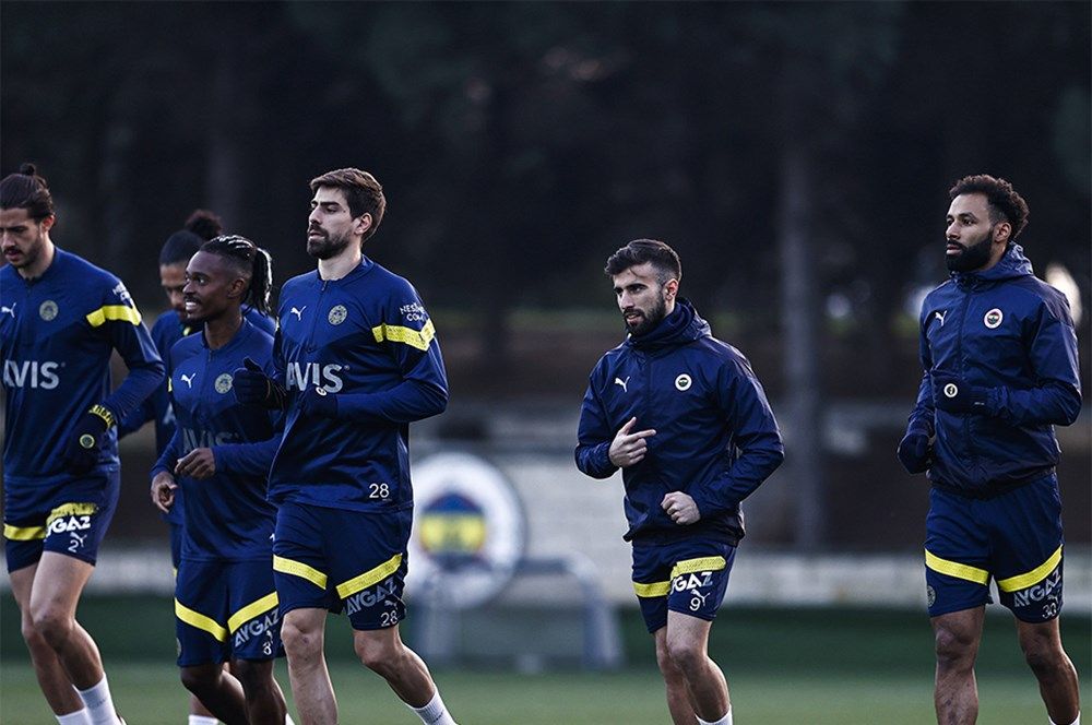 Fenerbahçe'ye iki yıldız birden! Yoğun mesai başladı... 1