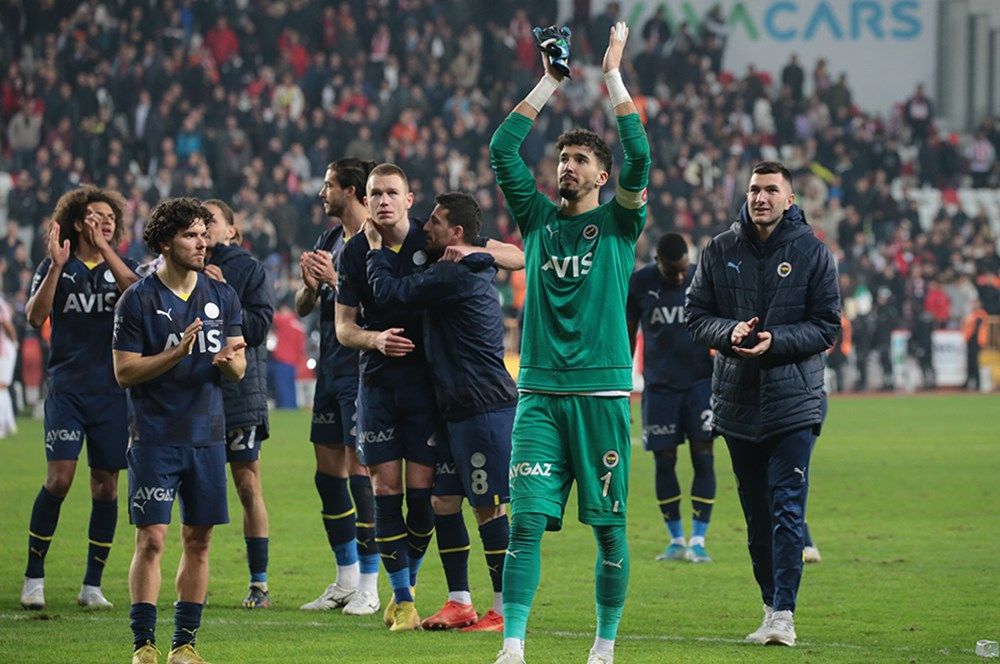 Teklif yağıyor! Fenerbahçe'yi bekleyen büyük tehlike... 5