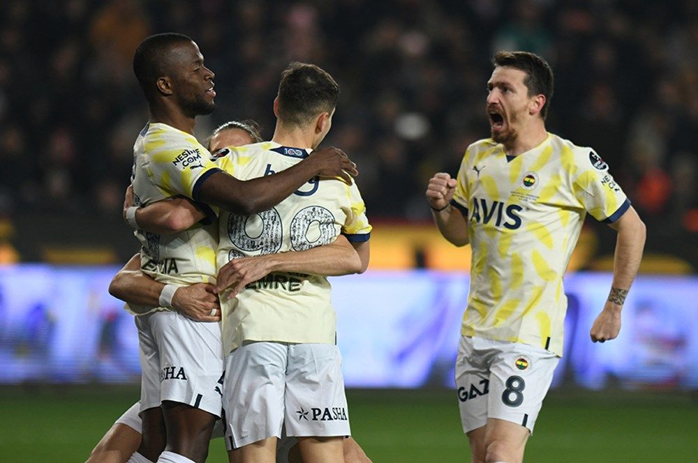 İddia İtalyan medyasından! Fenerbahçe'nin yıldızına kanca... 1