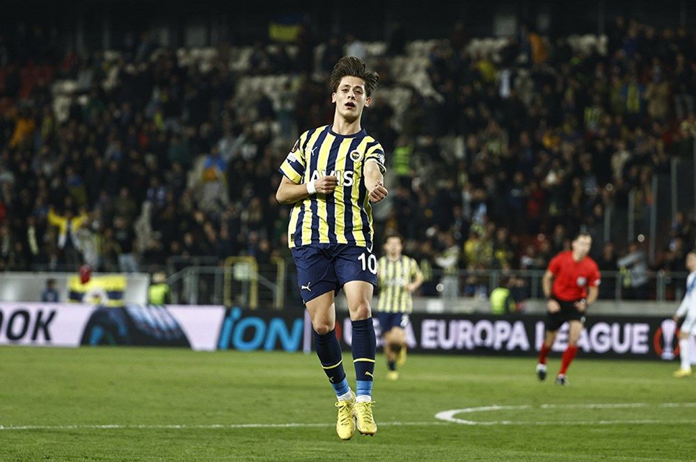 Devler kapışıyor! Ezeli rakipler Arda Güler'in peşine düştü... 11