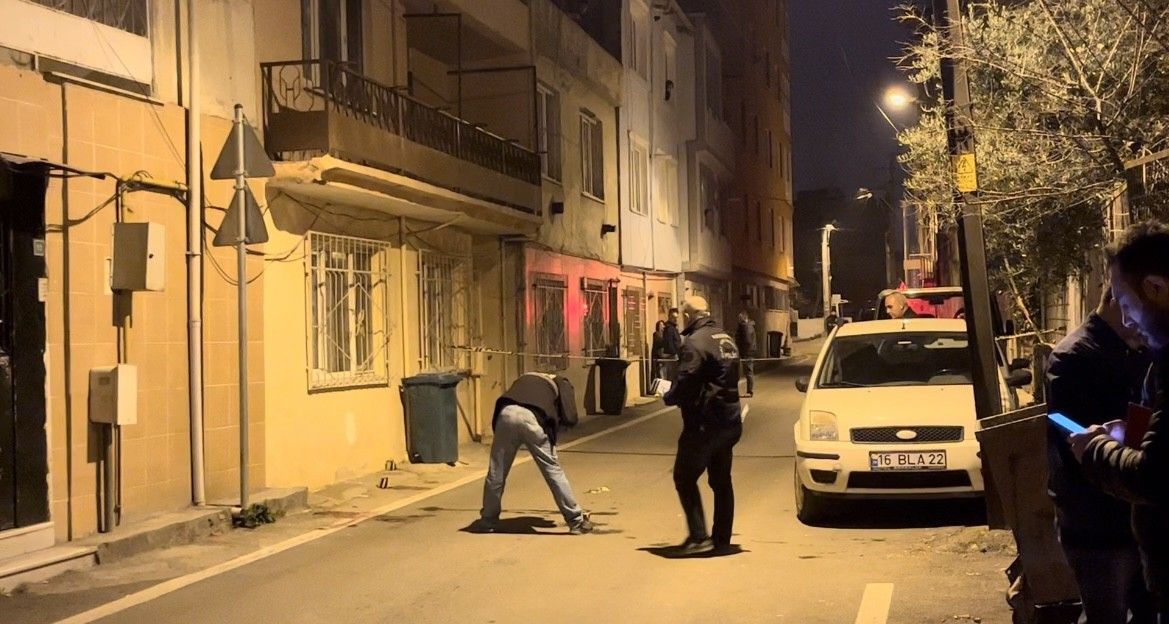 Bursa'da kan donduran olay! ''Gel bir konuşalım'' dediği kadını, kızının gözünün önünde başından vurdu 4