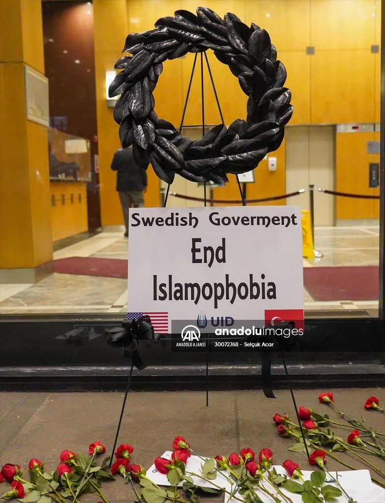İsveç'te Rasmus Paludan'ın Kur'an-ı Kerim'i yakması New York'ta protesto edildi 2