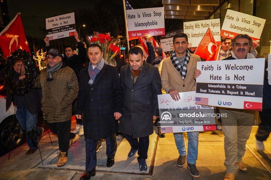 İsveç'te Rasmus Paludan'ın Kur'an-ı Kerim'i yakması New York'ta protesto edildi 5