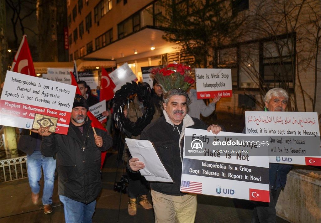İsveç'te Rasmus Paludan'ın Kur'an-ı Kerim'i yakması New York'ta protesto edildi 7