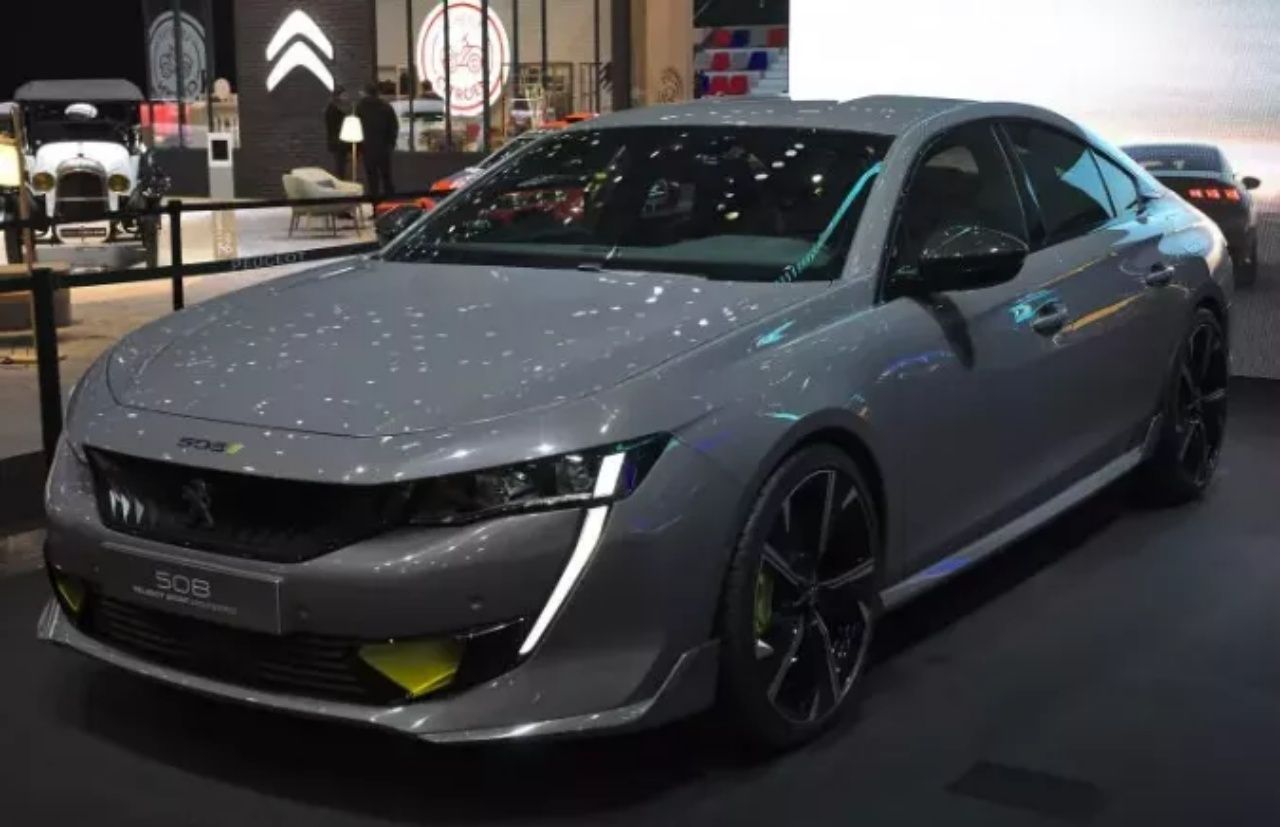 Gelen zamlar sonrası herkes araştırmaya başladı! İşte en az yakan otomobiller 19