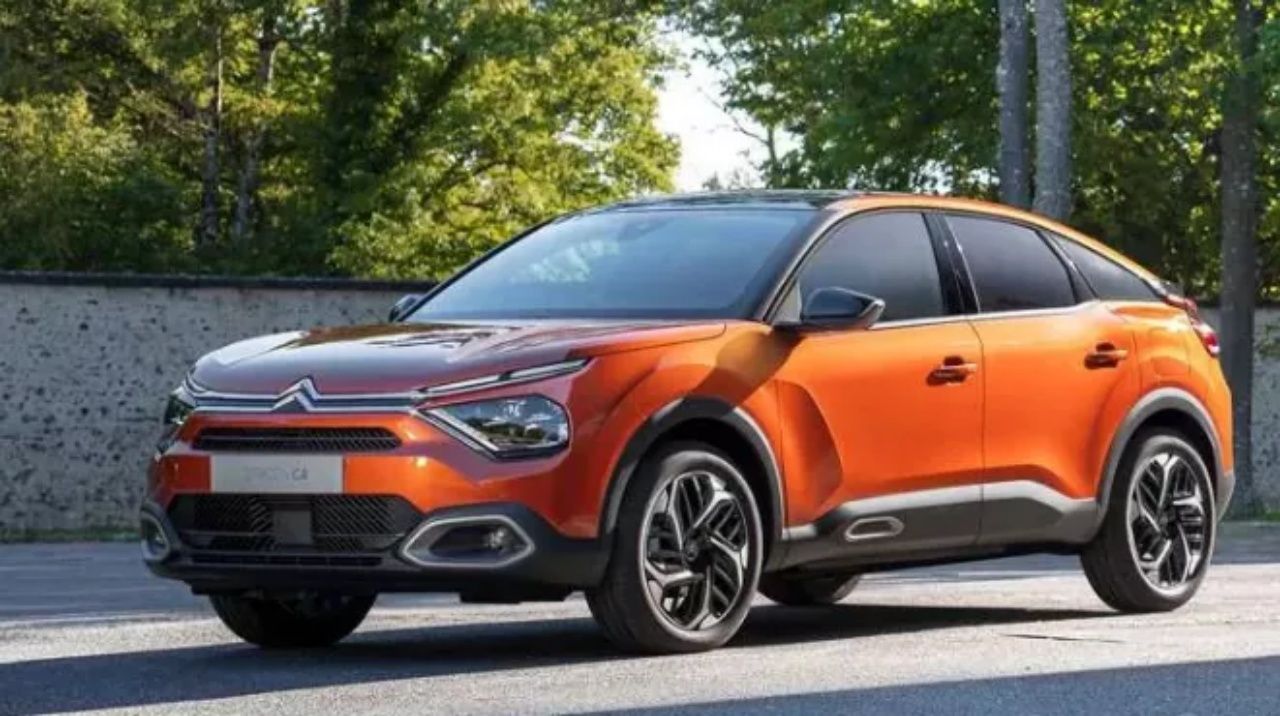 Gelen zamlar sonrası herkes araştırmaya başladı! İşte en az yakan otomobiller 20