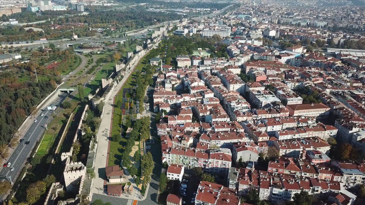 Surlar içinde yapılan tek millet bahçesinin 1.etabı tamamlanıyor! 2