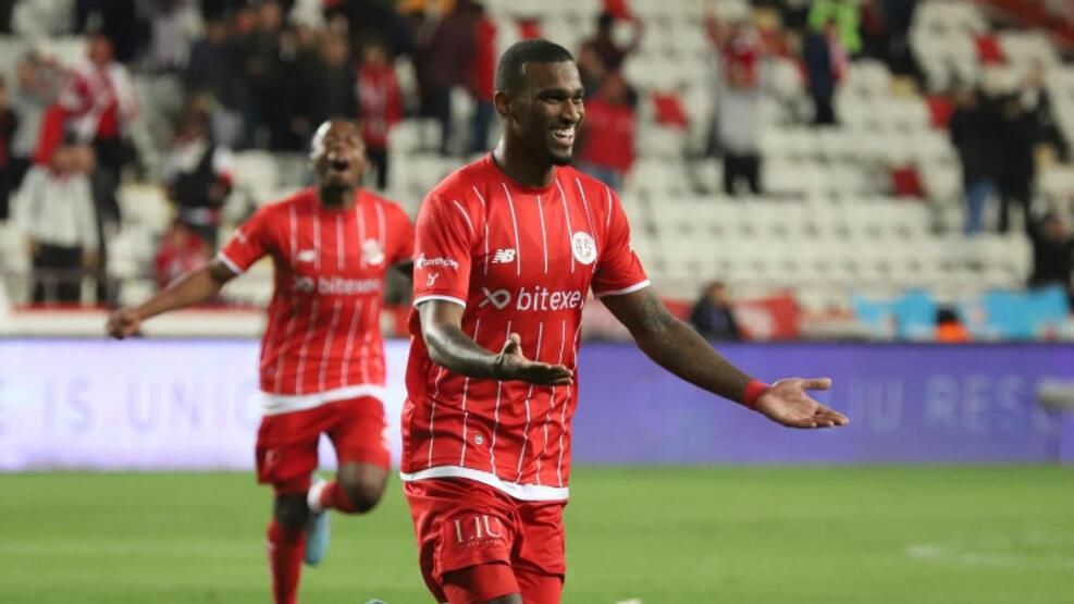 Fenerbahçe'de plan hazır! Haji Wright olmazsa, iki bomba isim masada... 2