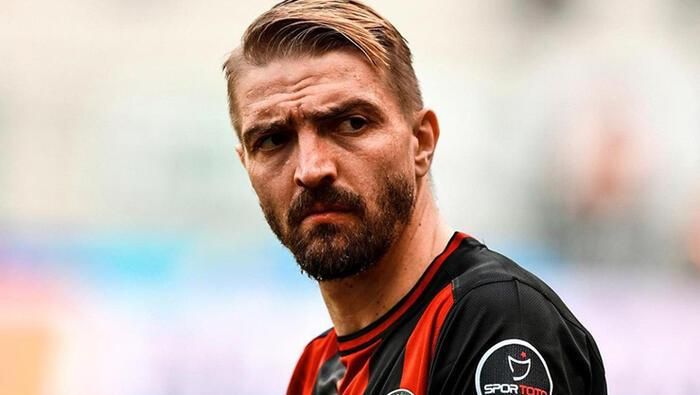 Caner Erkin'in yeni adresi belli oldu! İstanbul devine imza atıyor... 5