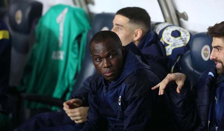 Fenerbahçe'de şok ayrılık! Yeni takımı belli oldu... 8