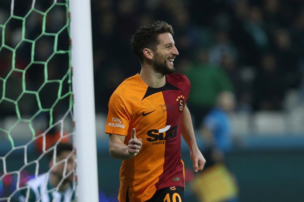 Okan Buruk ve Galatasaray tarihe geçti! 2