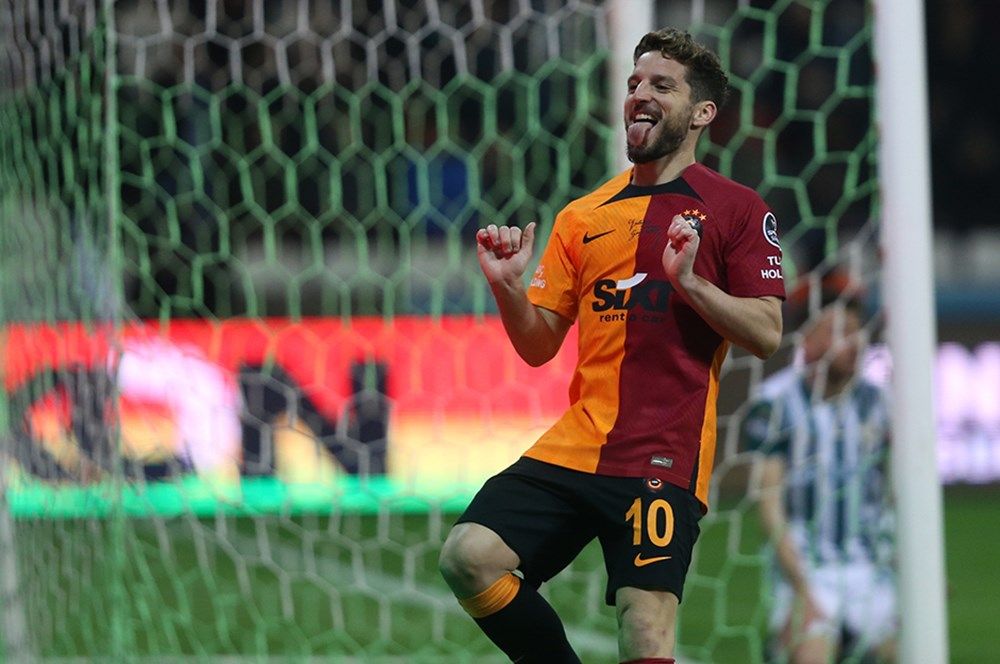 Okan Buruk ve Galatasaray tarihe geçti! 6