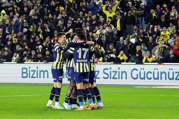 Fenerbahçe'ye Adana Demirspor maçı öncesi kötü haber! 2
