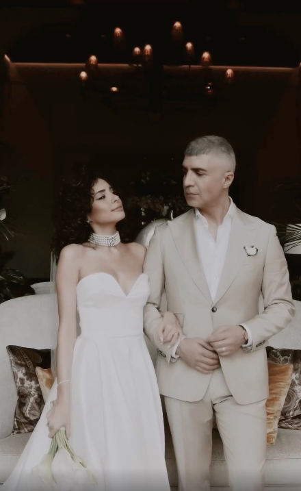 Samar Dadgar ile üçüncü evliliğini yapan Özcan Deniz ikinci kez baba oluyor 8