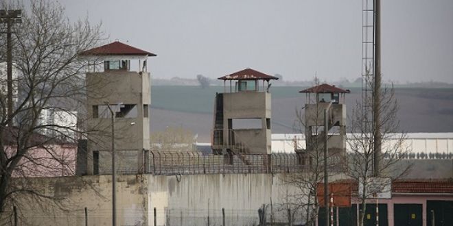 Cezaevlerinde Müstehcen yazı ve fotoğrafa yasak getirildi 11