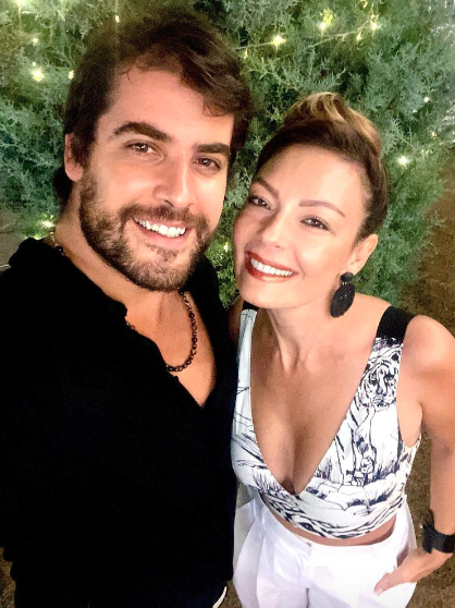 Özge Özder'in müzisyen eşi Sinan Güleryüz apar topar ameliyata alındı 3