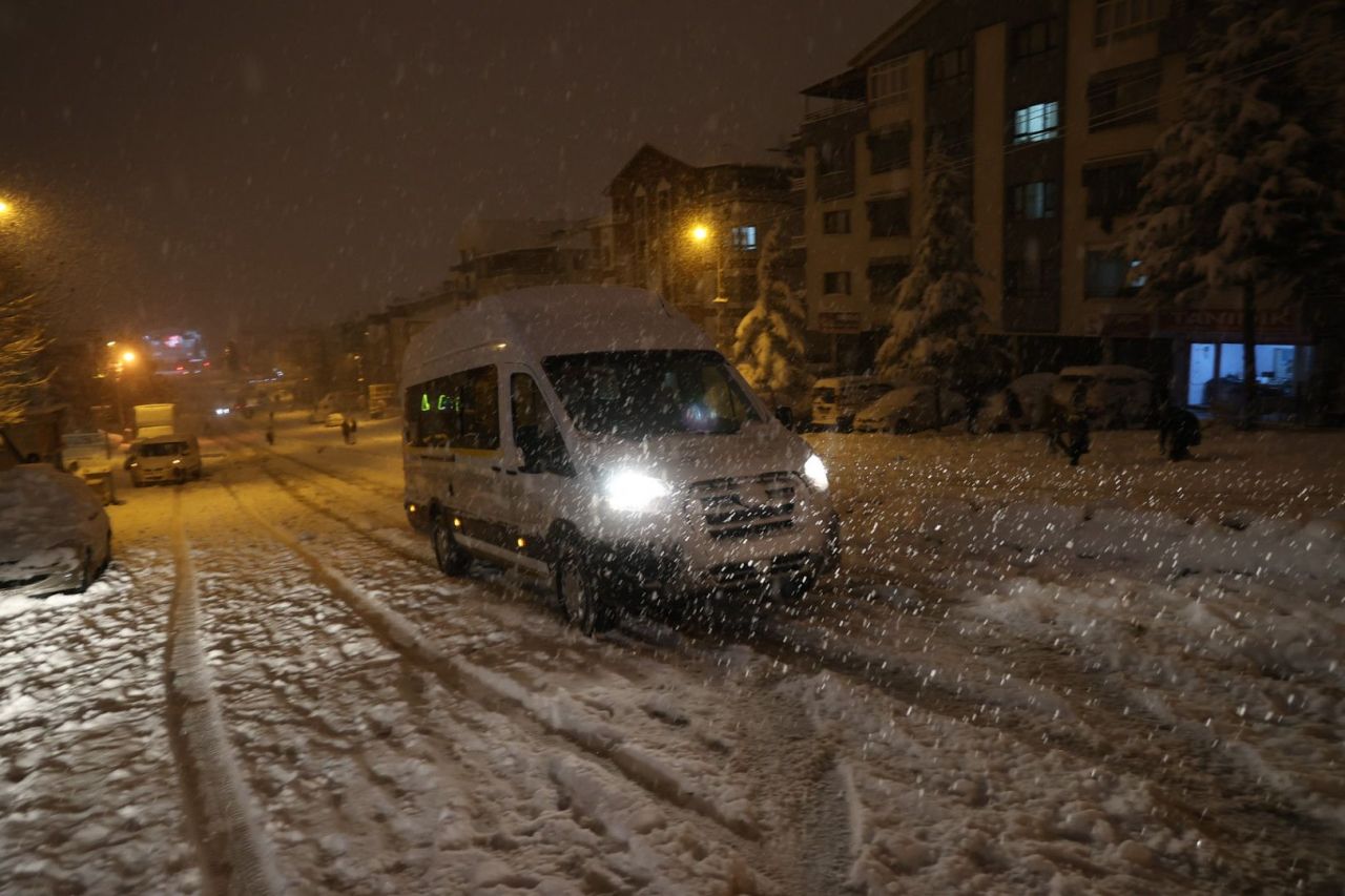 Ankara’da kar etkisini artırdı! Yeni uyarı yapıldı 5