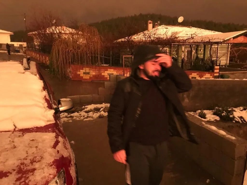 Kahramanmaraş'ta 7.4 büyüklüğünde deprem! Diyarbakır ve Malatya'da binalar yıkıldı 10