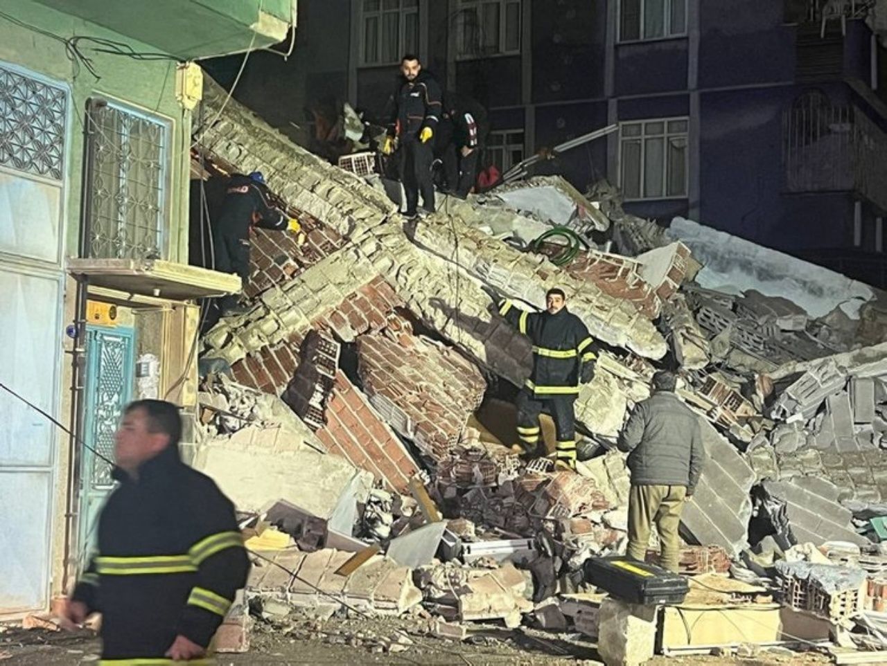 Ülkelerden Türkiye'ye yardım ve taziye mesajları 9