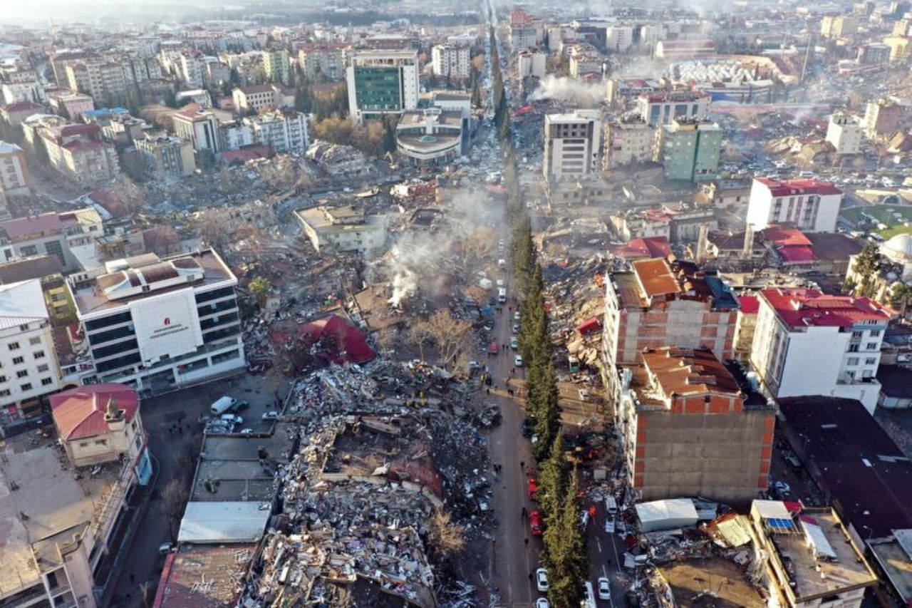 Deprem alanları havadan görüntülendi! Büyük yıkım gözler önüne serildi 2