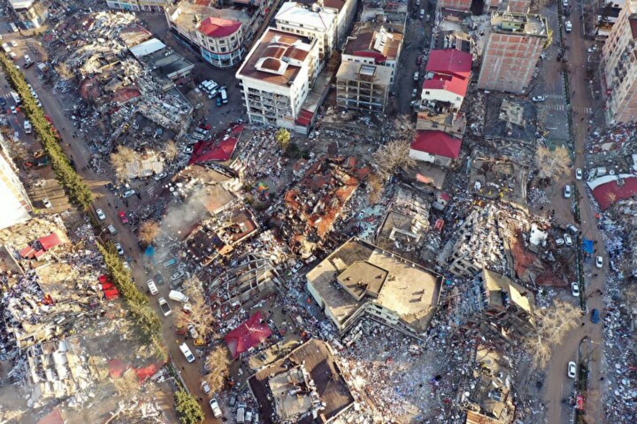 Deprem alanları havadan görüntülendi! Büyük yıkım gözler önüne serildi 6