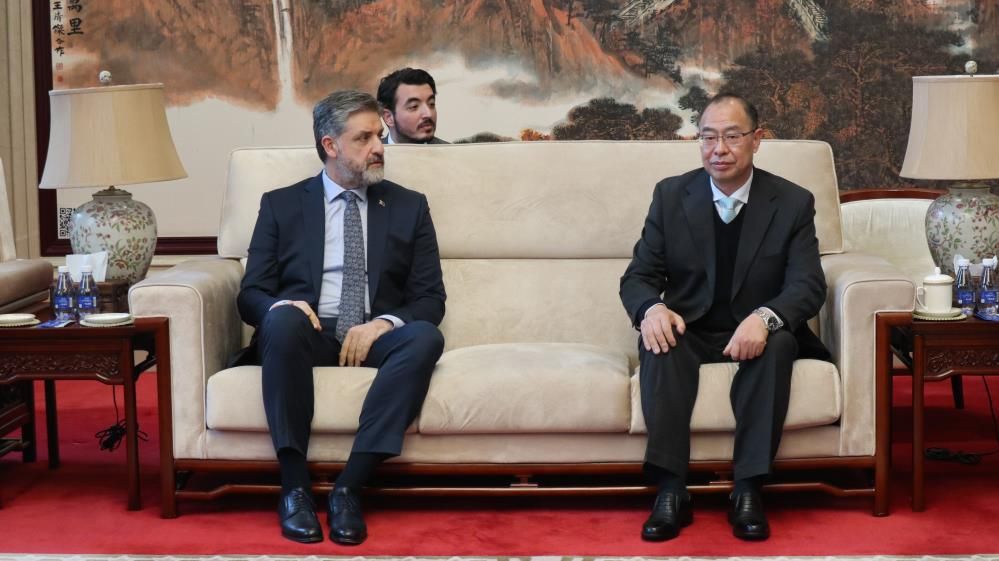 Çin, Türkiye'ye 82 kişilik arama kurtarma ekibi gönderdi 1