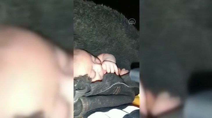 Acının tarifi yok... Deprem sonrası ülkeyi yasa boğan görüntüler... 6