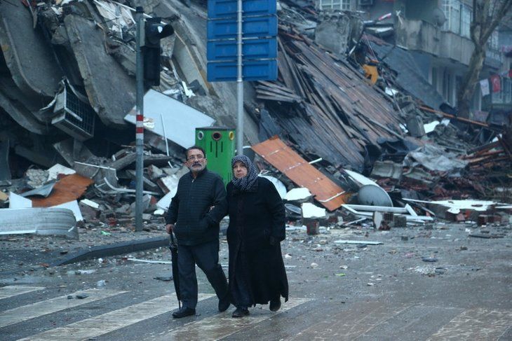 Acının tarifi yok... Deprem sonrası ülkeyi yasa boğan görüntüler... 23