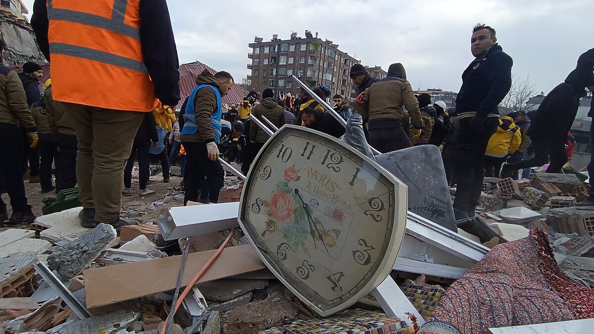 Acının tarifi yok... Deprem sonrası ülkeyi yasa boğan görüntüler... 39