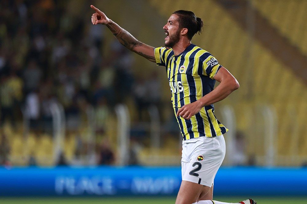 Brezilyalı futbolcular depremzedeler için yardım yayını yaptı! 8
