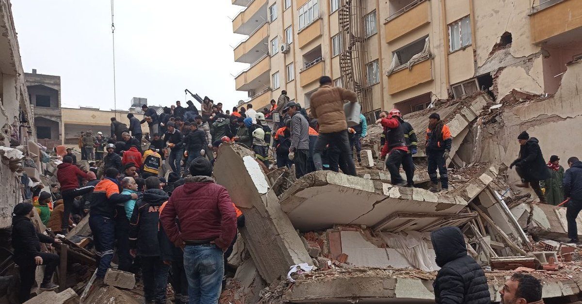 Depremden etkilenen hasarlı binalar hakkında deprem uzmanı uyardı: Kesinlikle girmeyin 6